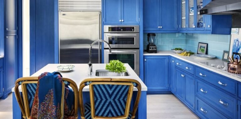 Why teal kitchen cabinets are the new trend in home design